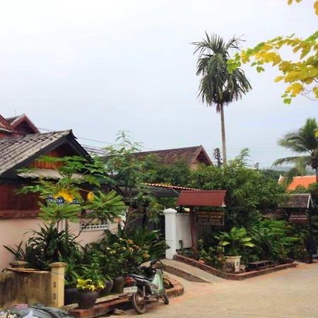 Lpq Backpackers Hostel Luang Prabang Luaran gambar
